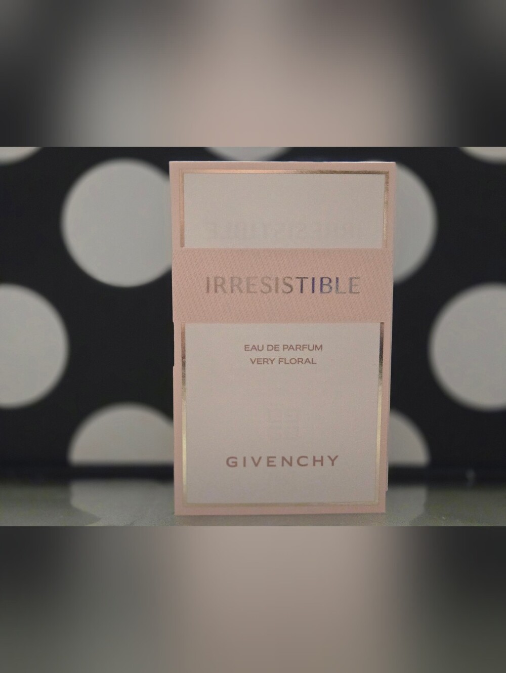 5/$25✨️Givenchy Irresistible Very Floral EDP SAMPLE✨️